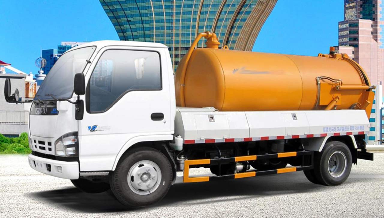 Cum se desfășoară procesul de vidanjare – pași, echipamente și durată, explicate simplu